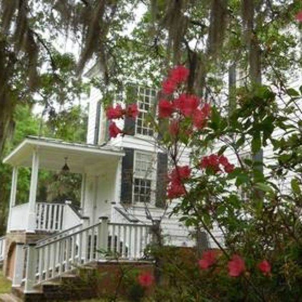 Hopesewee Plantation house from side-Hammock-Coast-South-Carolina