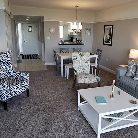 Litchfield Retreat Special $840! Get to the beach in Sept!