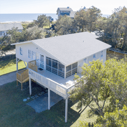 Perfect Vacation! One minute to Beach, Dog Friendly & $150 Off!